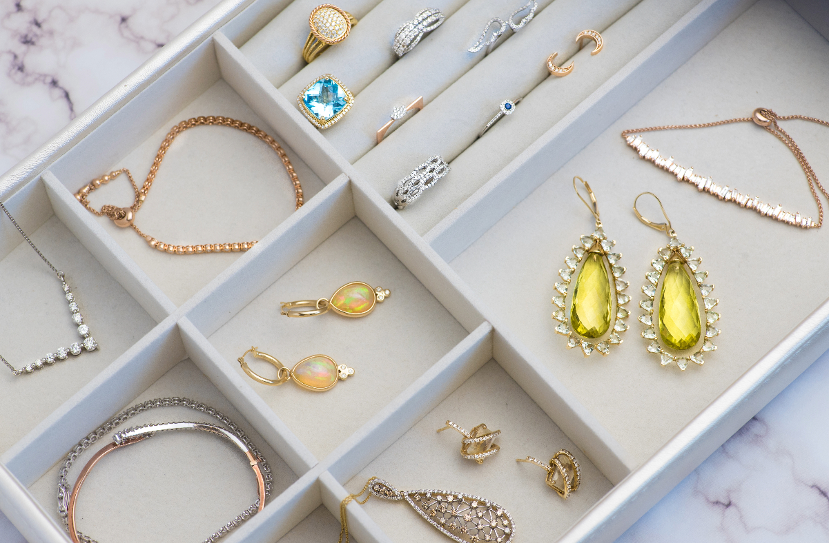 Open jewelry box full of jewelry