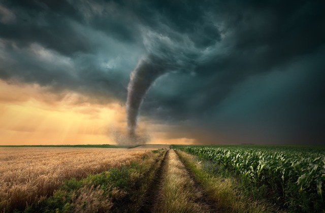 Tornado in the distance. Tornado Prepartion